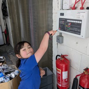 fire alarms engineer 3